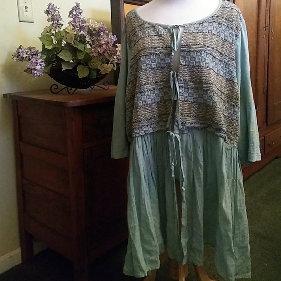 LOGO Tops - LOGO Tunic FINAL drop